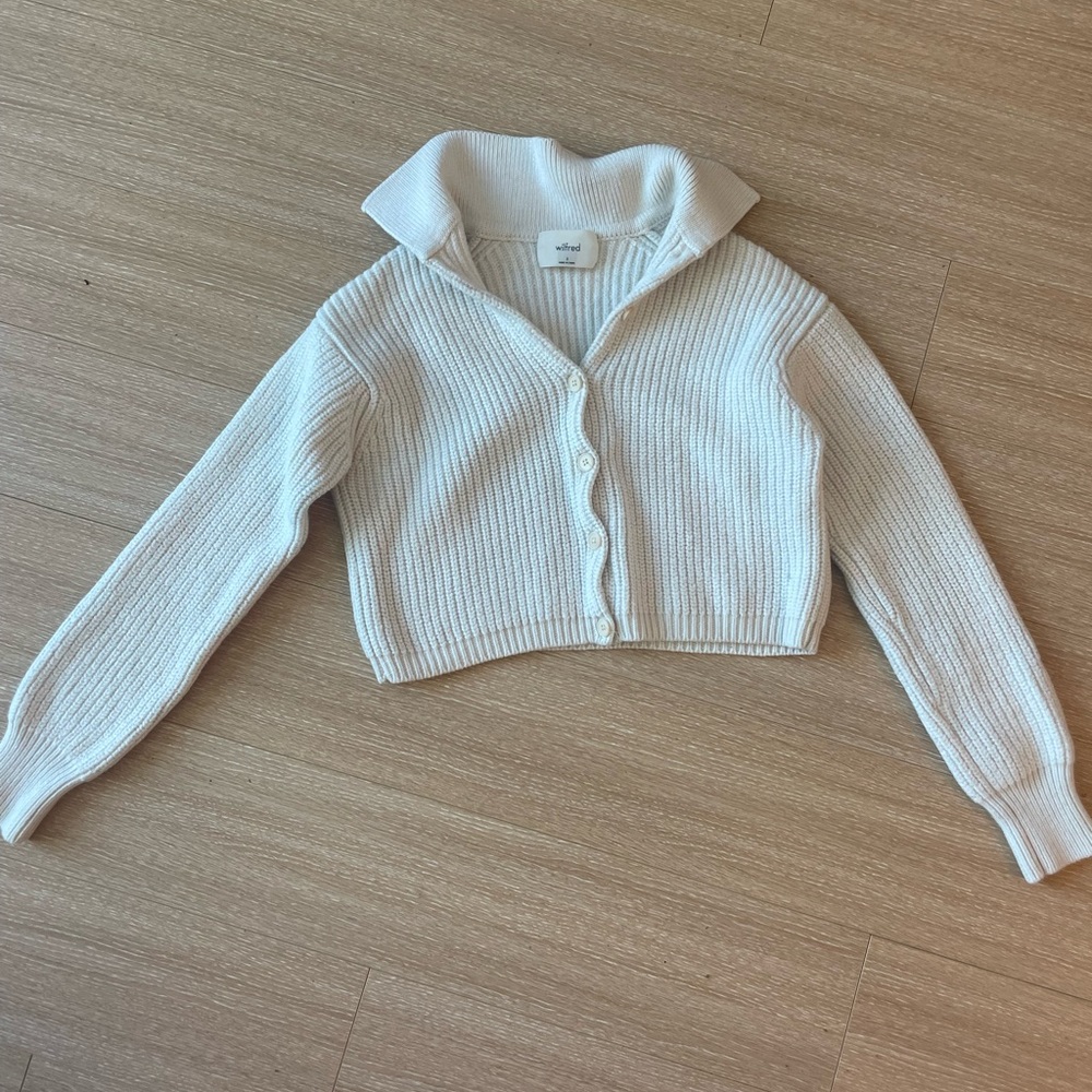 Aritzia Wilfred Collared Cropped Cardigan